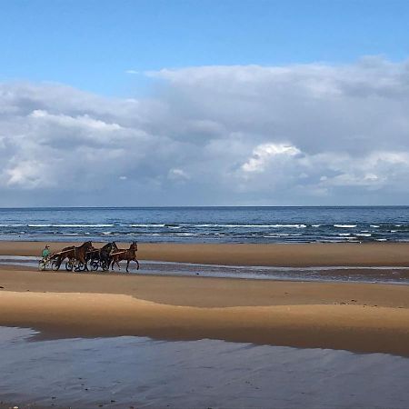 Maison Proche Omaha Beach Vue Imprenable Sur Haras Etreham Exterior photo